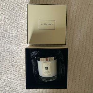 Jo Malone candle